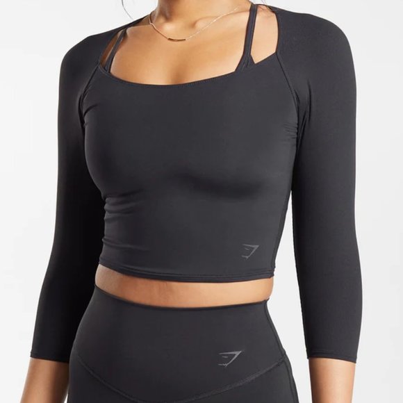 Gymshark Tops - BNWT NEW RELEASE GYMSHARK ELEVATE 3/4 SLEEVE CROP TOP BLACK XS